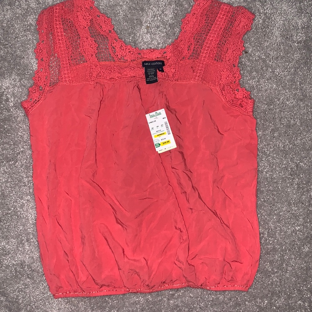 NWT ladies blouse